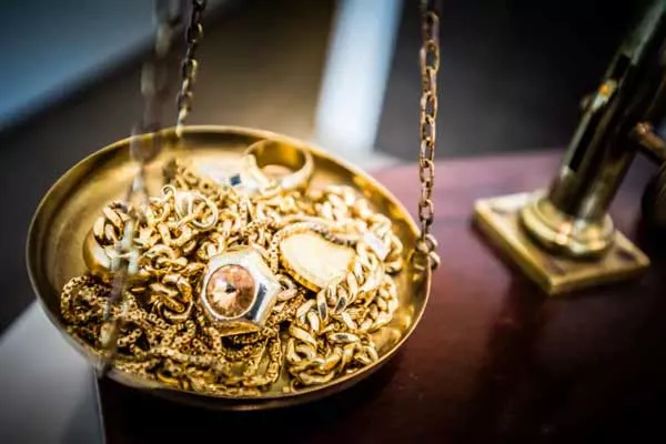 قوانین و مسائل حقوقی در آموزش مجازی فروشندگی طلا